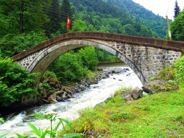 Rize, Ayder Tour & Kaçkar Mountaıns & Fırtına Valley - Housity