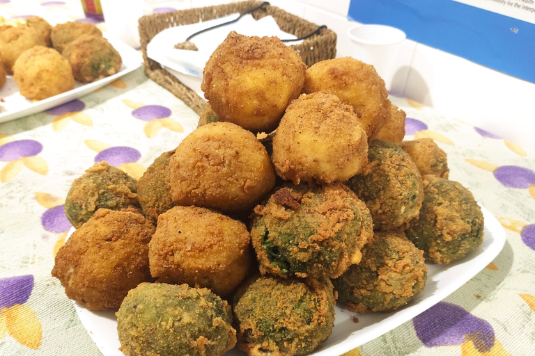 Lezione di cucina con pranzo o cenaCorso di cucina con pranzo o cena