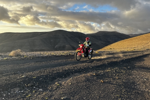 Fuerteventura: motocycles enduro trips / with lic. B,A1,A2,A