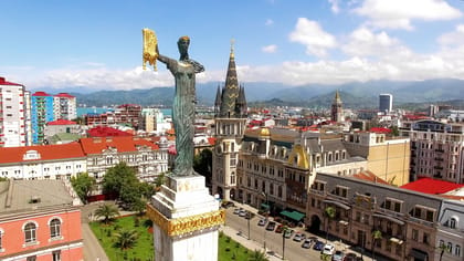 From Trabzon, Group Walking Tour through Batumi in Georgia - Housity