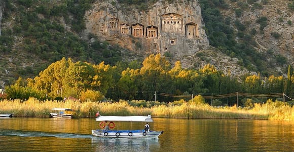 Sarigerme: Dalyan, Turtle Beach, Mud Bath, & King Tombs Tour