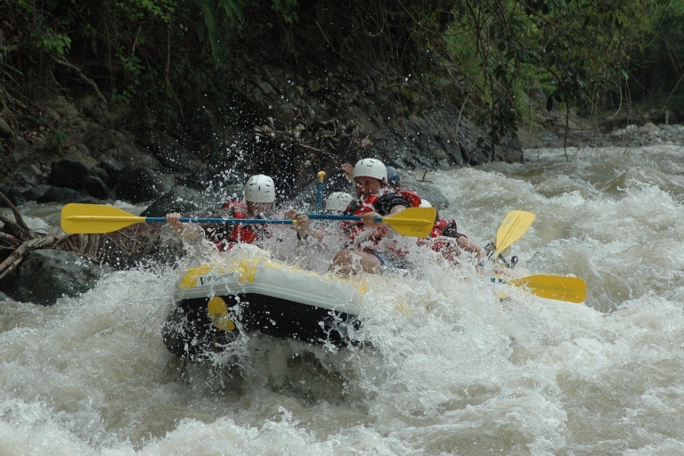 Water rafting-wildlife Colombio