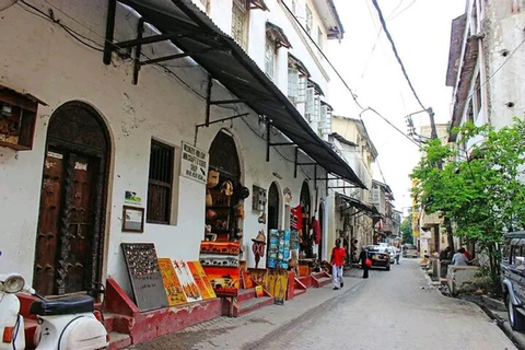 The Real Mombasa City Historical Guided Walking Tour.Stadsvandring i Mombasa.