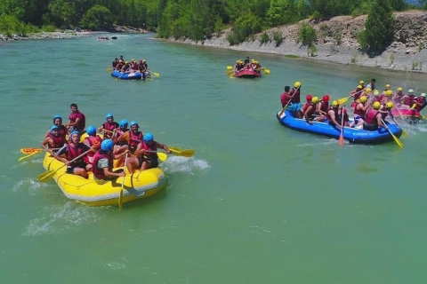 Lateral: Jeep Todoterreno y Rafting en Aguas Bravas
