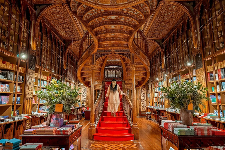 Porto: City Tour with Lello Bookshop and Wine Cellar Visit