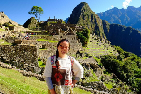 Tour Machu Picchu + Montanha de Huayna Picchu 2 diasTour Machu Picchu mais Huayna Picchu 2 dias 1 noite