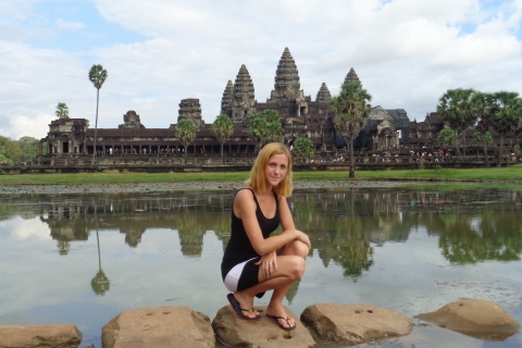 Angkor Wat: Small Circuit Tour by Only Mini Van Private One-Day : Small Circuit Tour With Sunset By Mini Van