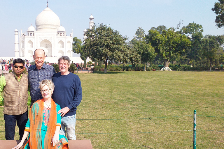 Taj Mahal, Agra Fort & Baby Taj Mahal Agra Tour ab Delhi