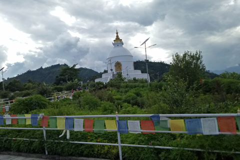 Pokhara: całodniowa prywatna wycieczka po całym mieście samochodem