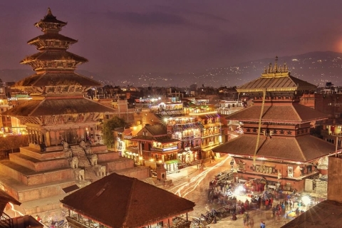 Nepal: Kathmandu, Bhaktapur, & Dhulikhel Begleitete TourNepal: Kathmandu, Bhaktapur und Lalitpur Stadtrundfahrt mit Begleitung