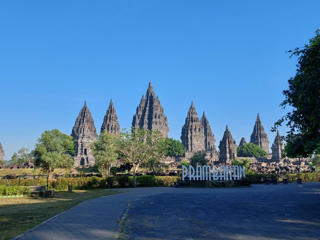 Visit Yogyakarta Prambanan Temple Morning Tour and Palace Tour in Yogyakarta