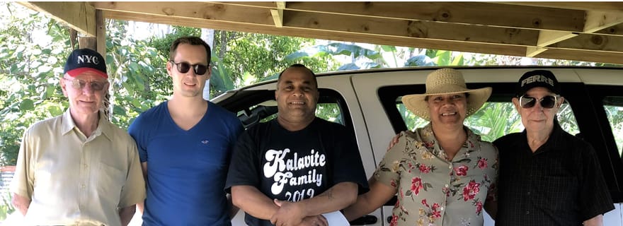 Circuit historique de la côte est + grotte d'Anahulu et plage d'Anahulu