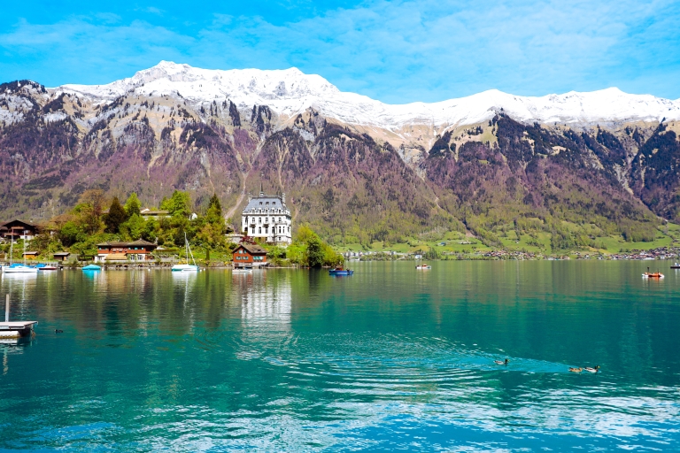 Desde Montreux: Aterrizaje forzoso en tus localizaciones Visita privada