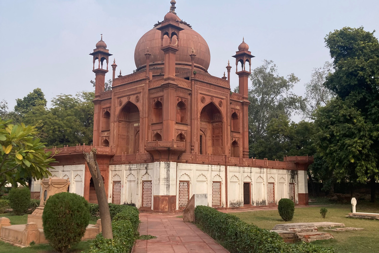 Agra's Hidden Gems Tagestour