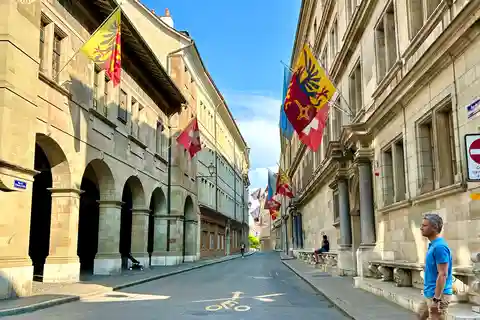 Ginevra: Tour privato della città guidato a piedi