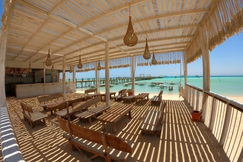 Hurghada : croisière de luxe à Orange Bay avec déjeunerDe l'extérieur d'Hurghada