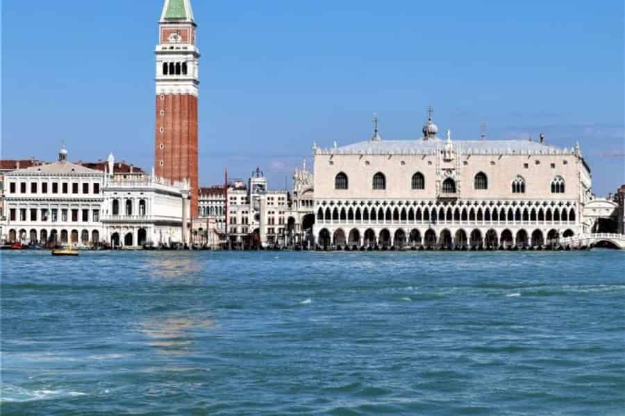 Von Punta Sabbioni schnelle Kreuzfahrt nach Venedig und zurück. Foto: GetYourGuide