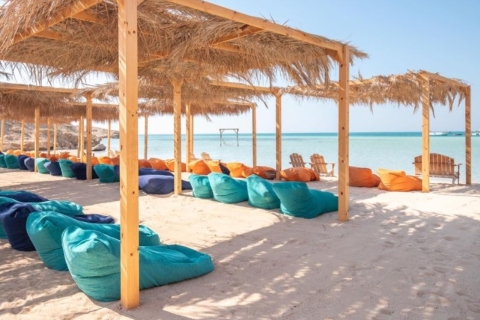 Hurghada : L'île d'Orange et le coucher de soleil en quad avec déjeunerExcursion en bateau sur l'île d'Orange et coucher de soleil en quad au village bédouin