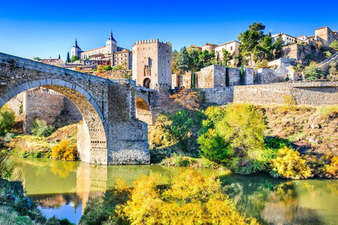 Toledo: Private tour with an official guide3 Hours Private Walking Tour