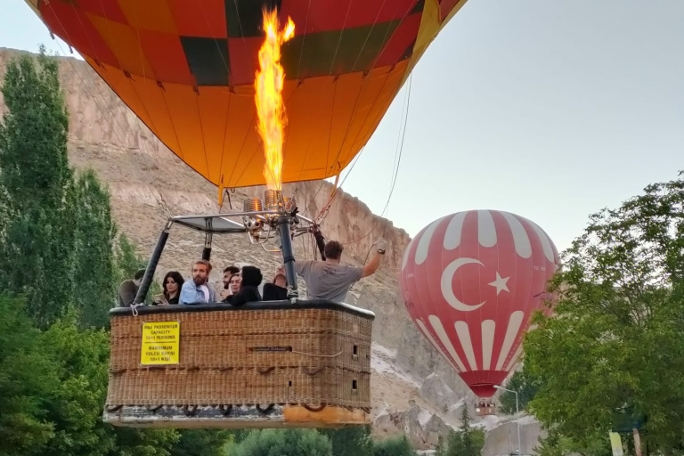 Cappadoce : vol en montgolfière et visite de la Cappadoce