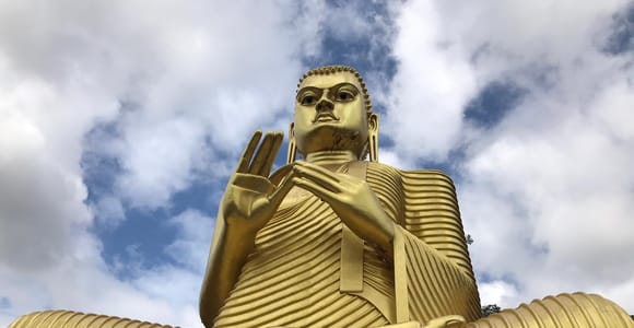 Sigiriya Lion's Rock & Dambulla Golden Cave Temple Trip