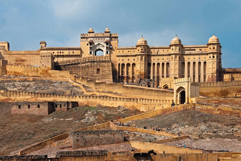 Au départ de Delhi : visite privée d'une journée en train à JaipurVisite avec la 2e classe