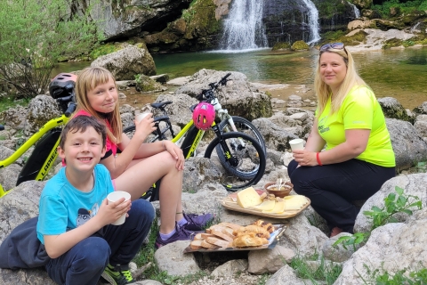 Excursión en bicicleta eléctrica a Virje y la cascada de Boka
