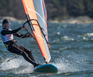 Мариехамн, Аландские острова: курсы для начинающих Dynamic Windsurfing