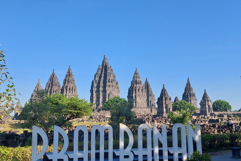 Yogyakarta: ochtendtour Prambanan-tempel en Borobudur-tourPrambanan-tempel ochtendtour en Borobudur-tempeltour