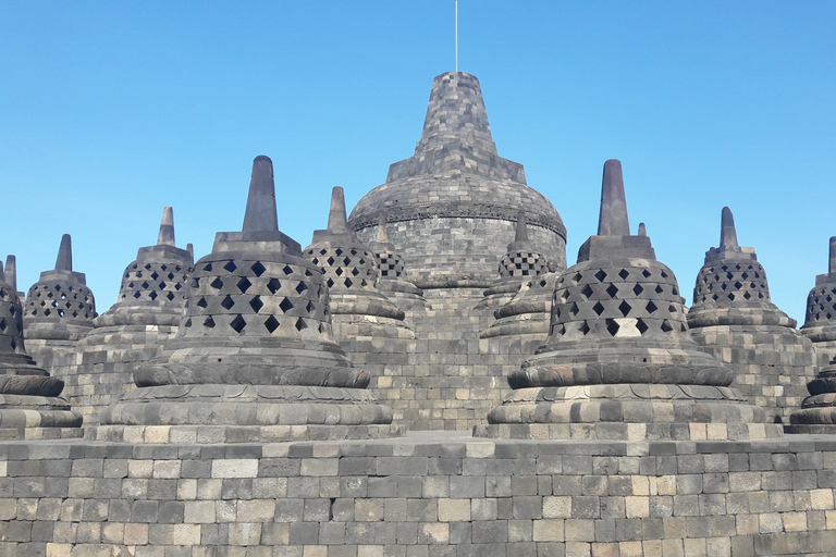 Yogyakarta: ochtendtour Prambanan-tempel en Borobudur-tourPrambanan-tempel ochtendtour en Borobudur-tempeltour