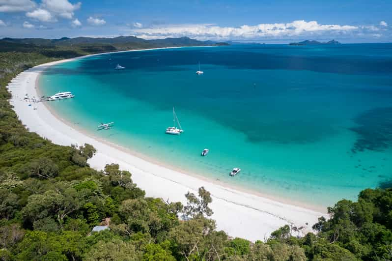 Airlie Beach: Great Barrier Reef & Whitehaven Beach Tour | GetYourGuide