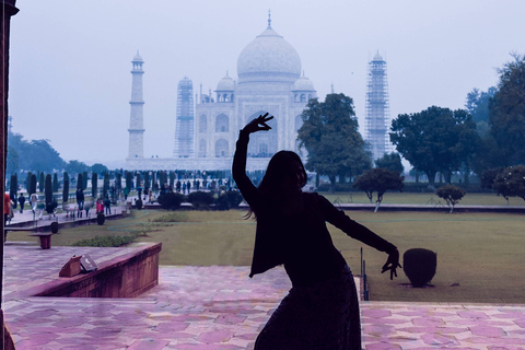 Golden Triangle: Delhi Agra Jaipur for 2N/3D Private Tour Tour with tour guide and a/c car with driver