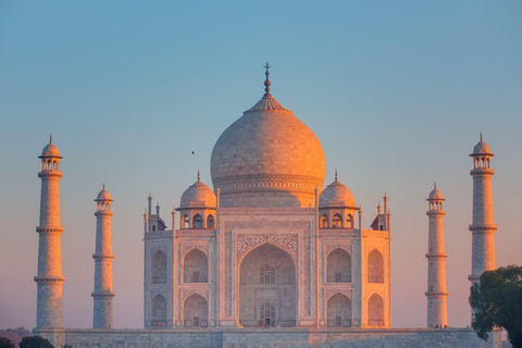 De Delhi : visite d'Agra en train (journée complète)Train de 2ème classe avec voiture privée et guide