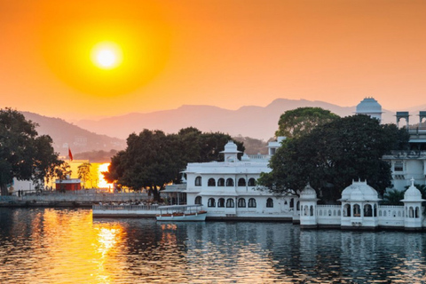 Golden Triangle with Udaipur Tour