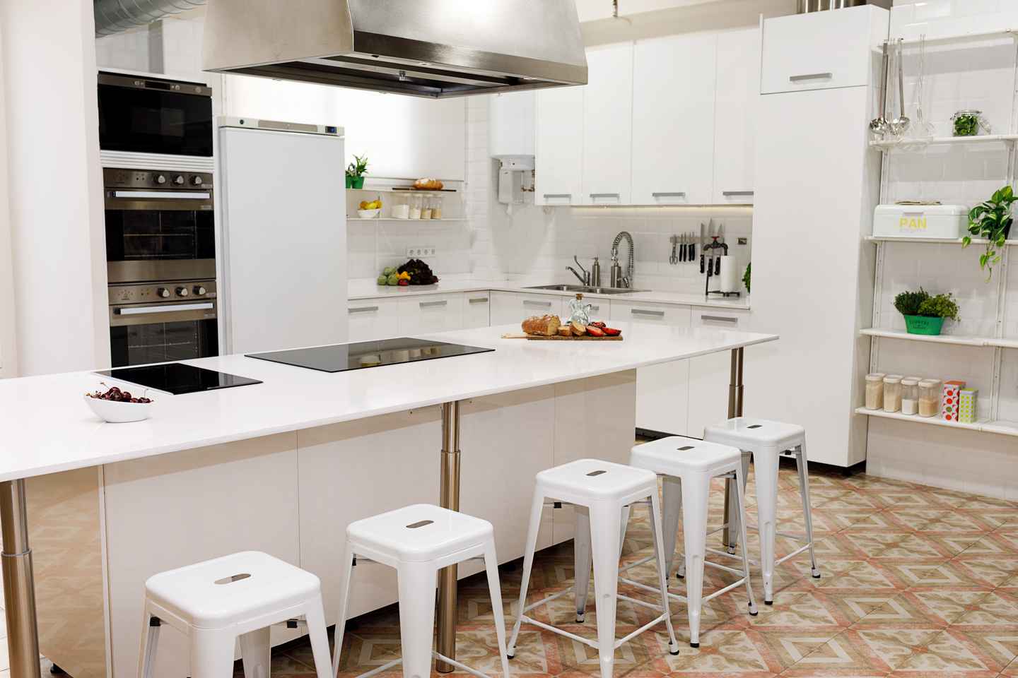 Madrid: Tapas & Paella Cooking Class with Expert Chef