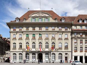 Bern: Private Walking Tour with a Local Guide (Private tour)