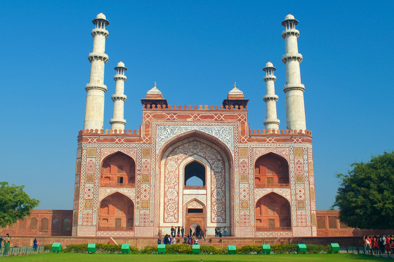 Von Delhi aus: Taj Mahal Tour über Nacht im Auto mit 5-Sterne-HotelAuto + Fahrer + Reiseführer