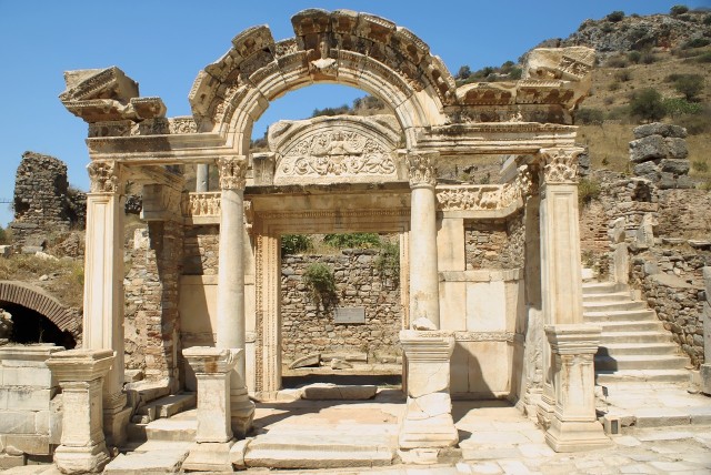 Visit From Çeşme Highlights of Ephesus Tour in Cesme