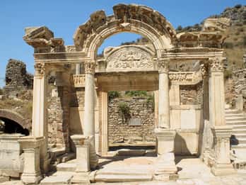 From Çeşme: Highlights of Ephesus Tour
