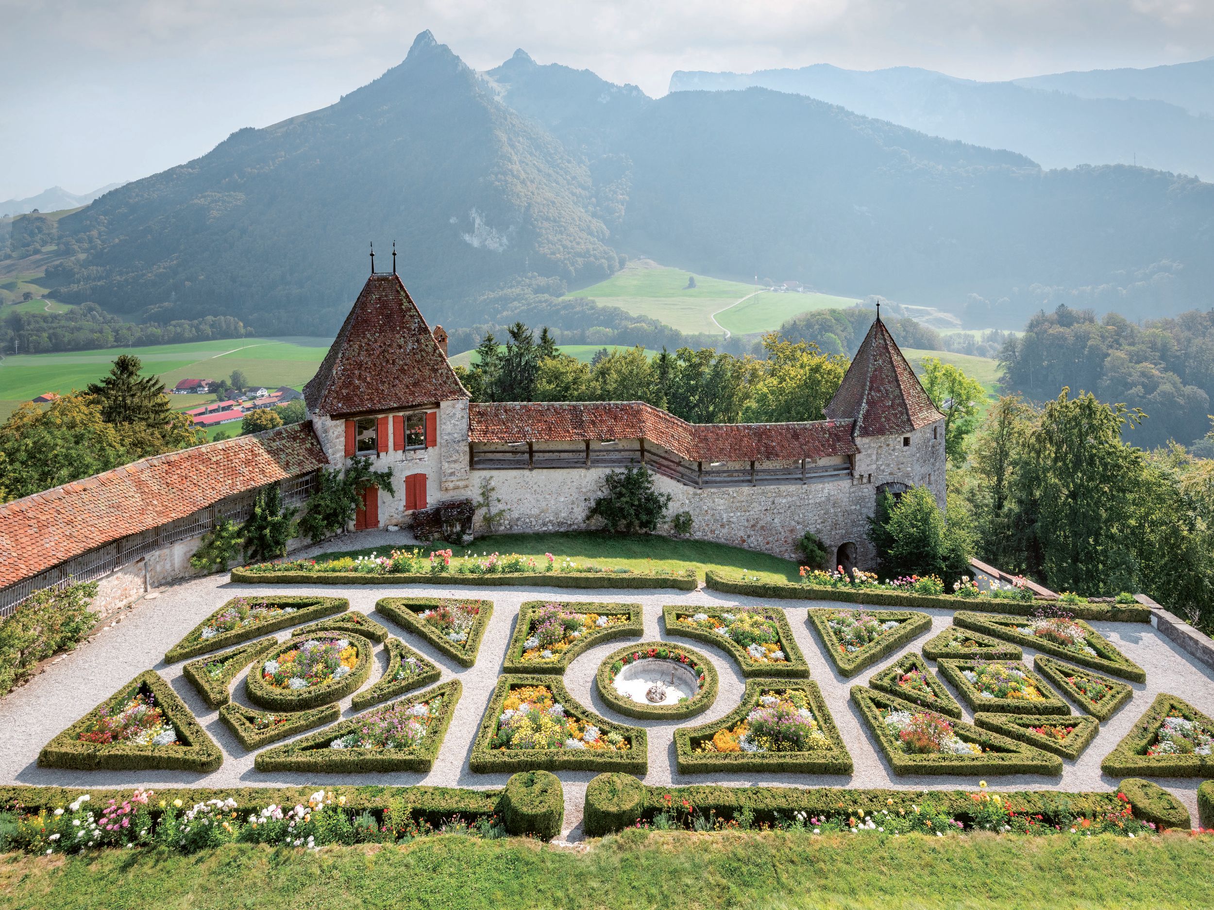 Von Montreux aus: Gruyères City Cheese and Chocolate Day Tour