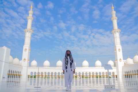 Vanuit Dubai: dagtour Abu Dhabi met Louvre & MoskeeKleine groepstour in het Engels
