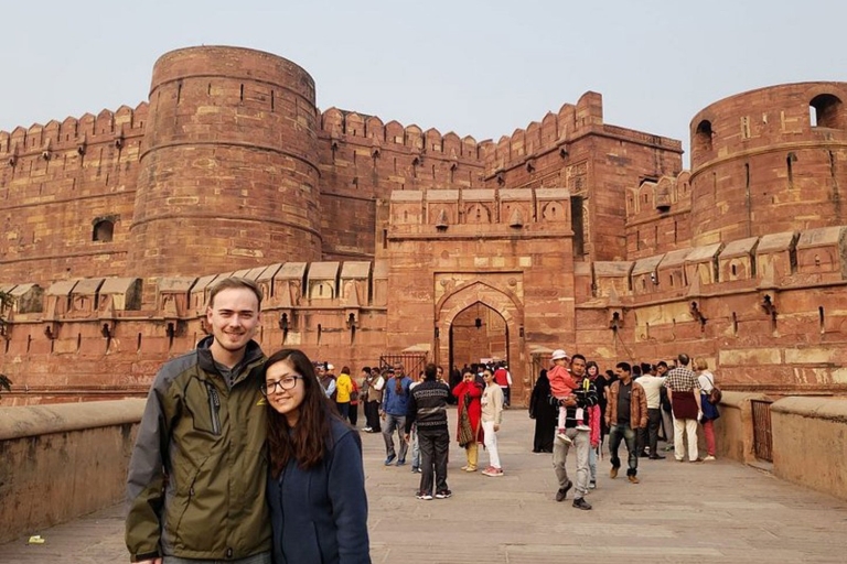 Desde Delhi: Excursión de un día al Taj Mahal y al Fuerte de Agra con almuerzo de 5 estrellasExcursión con coche de CA, conductor, guía, entrada y comida en 5 estrellas