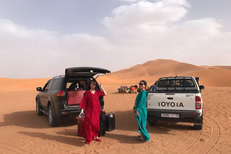 Escursione di lusso di 3 giorni nel deserto da Fez a MarrakeshDa Fez a Merzouga: un&#039;avventura nel deserto di 3 giorni in Marocco