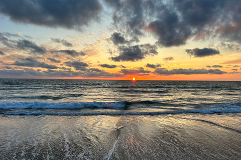 Tangeri: Giro in cammello al tramonto sulla spiaggia di Achakar e cena marocchinaTangeri: giro in cammello al tramonto sulla spiaggia di Achakar e cena marocchina