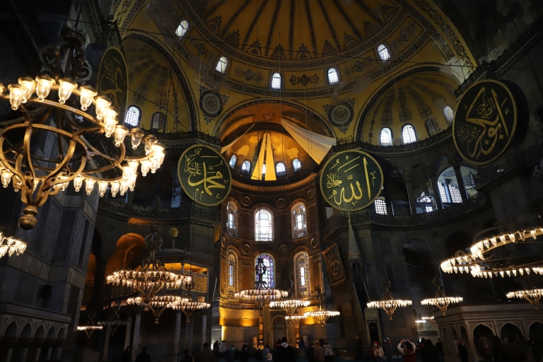 Istanbul : Carte touristique avec plus de 100 attractions et servicesCarte touristique de 7 jours pour Istanbul