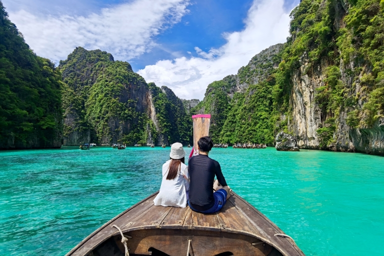 Phi Phi: Private Longtail Boat Tour to Maya Bay Phi Phi: Private Longtail Boat Tour to Maya Bay (4 Hours)