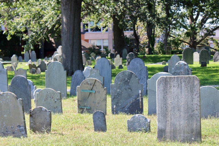 Boston: Recorrido autoguiado por los Juicios de las Brujas de Salem y el Sendero de la Libertad