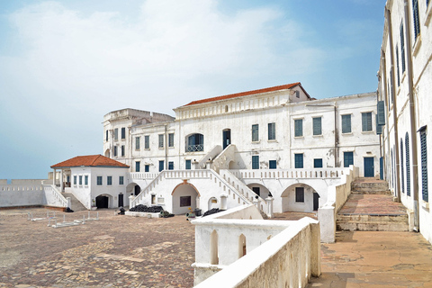 Cape Coast History and Adventure Day Trip z lunchem.