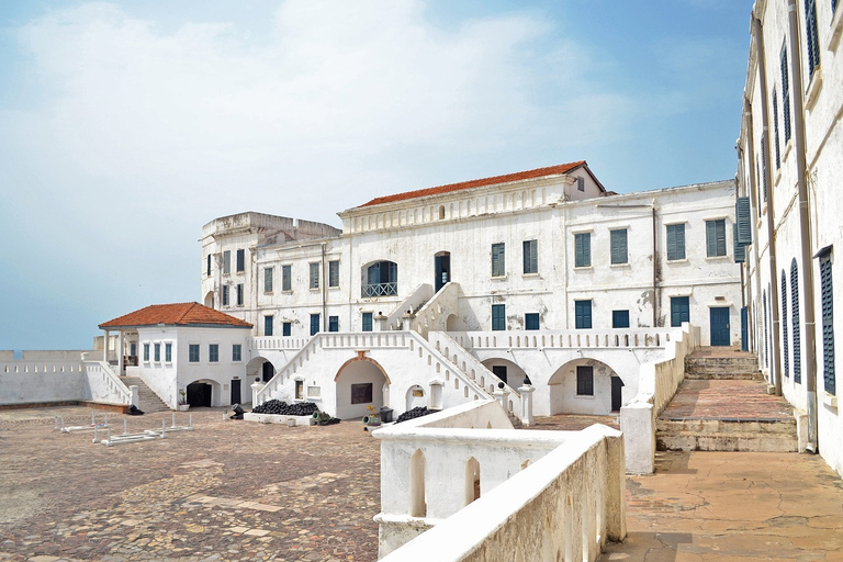 Cape Coast History and Adventure Day Trip z lunchem.