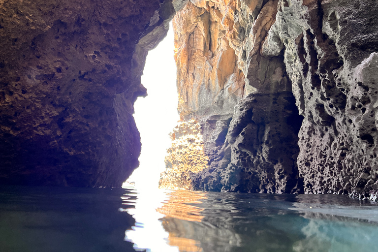 Rhodos-stad: RIB-cruise met snacks en drankjesOntmoetingspunt in Rhodos-stad